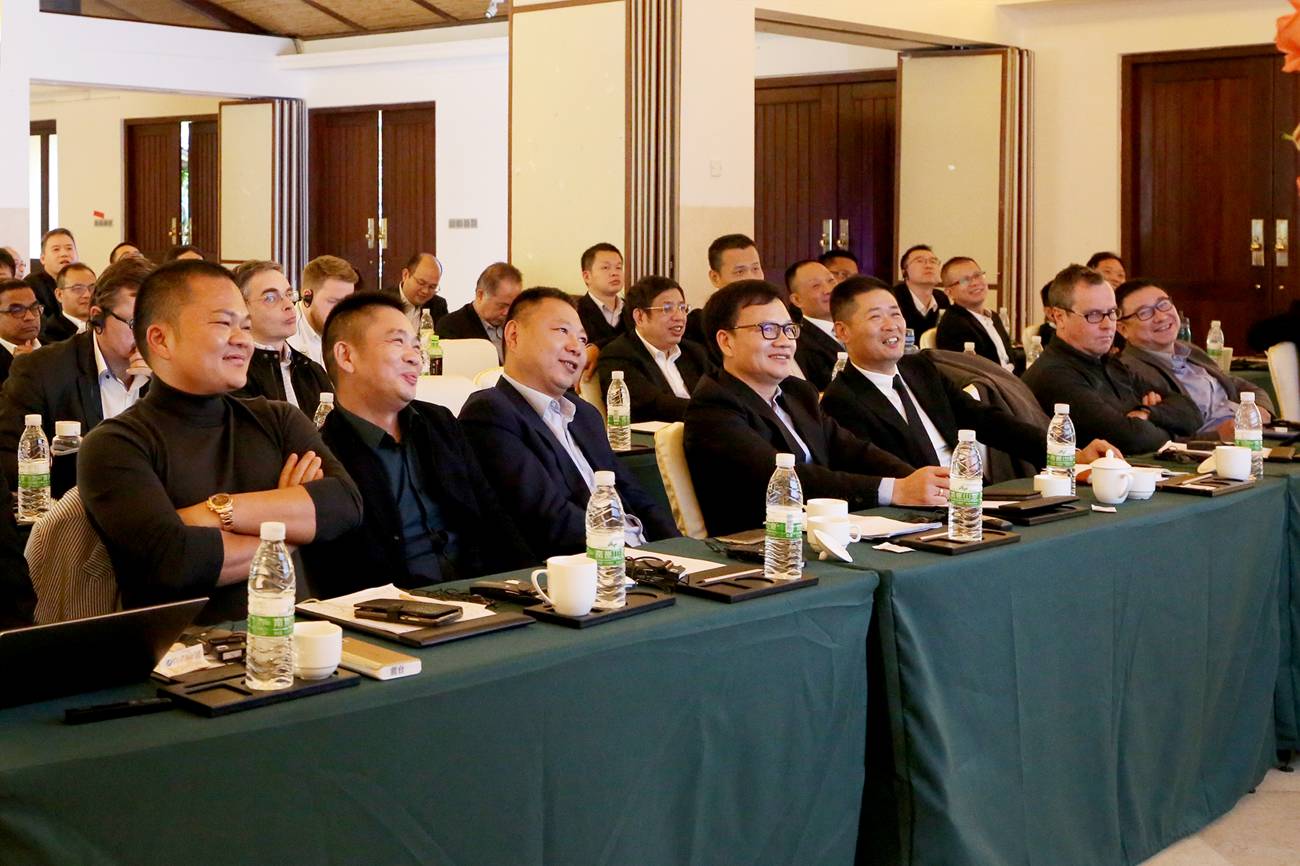 不忘初心，蓄勢而上  ——記2017年達意隆營銷總部年會