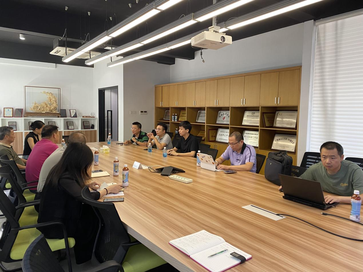 “廣東省液態包裝裝備智能運維服務標準化試點”項目啟動會順利召開